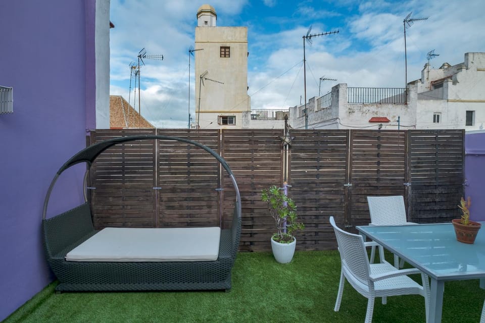 Garden, Balcony/Terrace