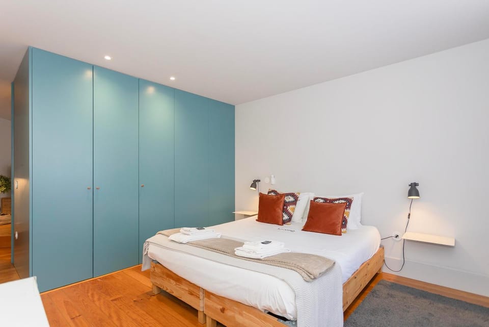 Santa Catarina Lively Apartment by Liiiving Apartment in Porto