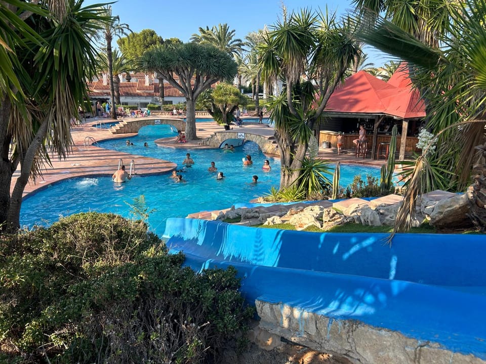 Pool view, Swimming pool