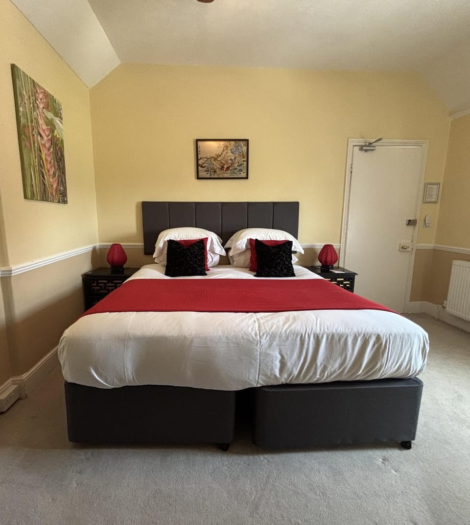 Bed, Bedroom
