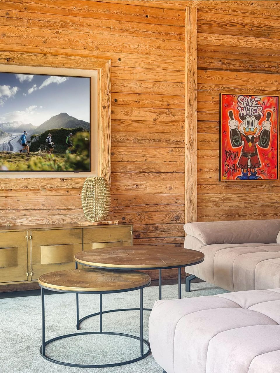 Communal lounge/ TV room, TV and multimedia, Living room