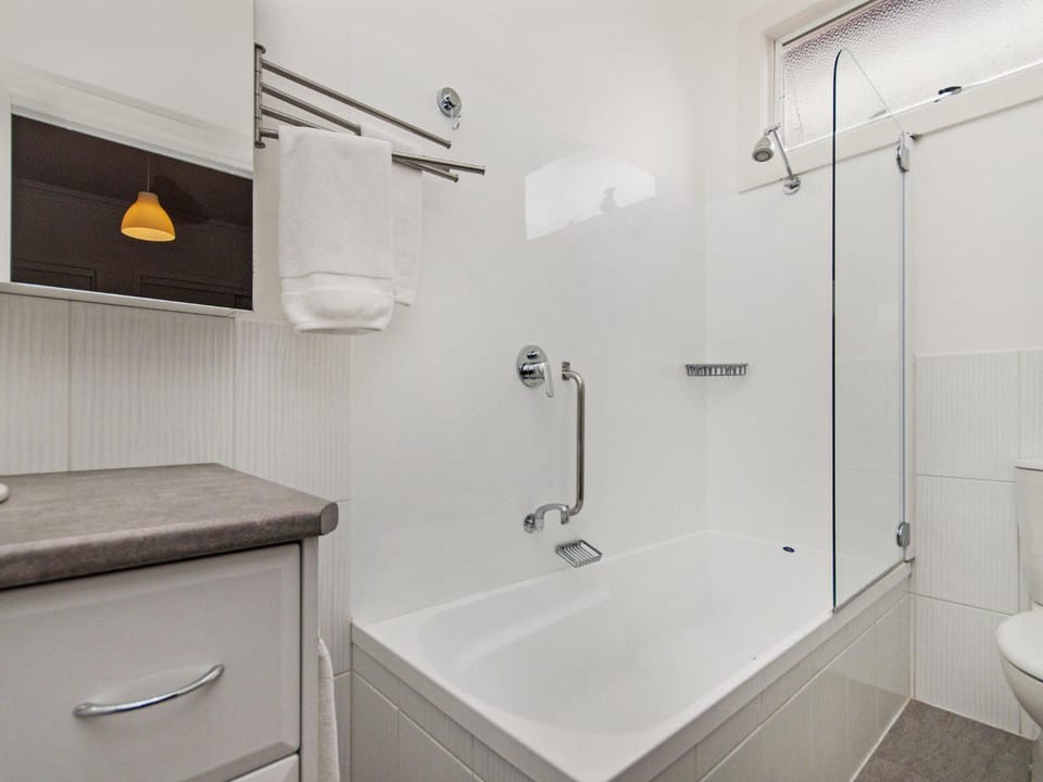 Railway Cottage House in Port Fairy