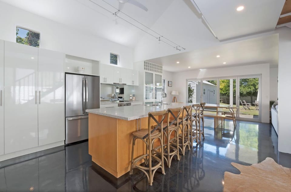 Riverend Regent House in Port Fairy