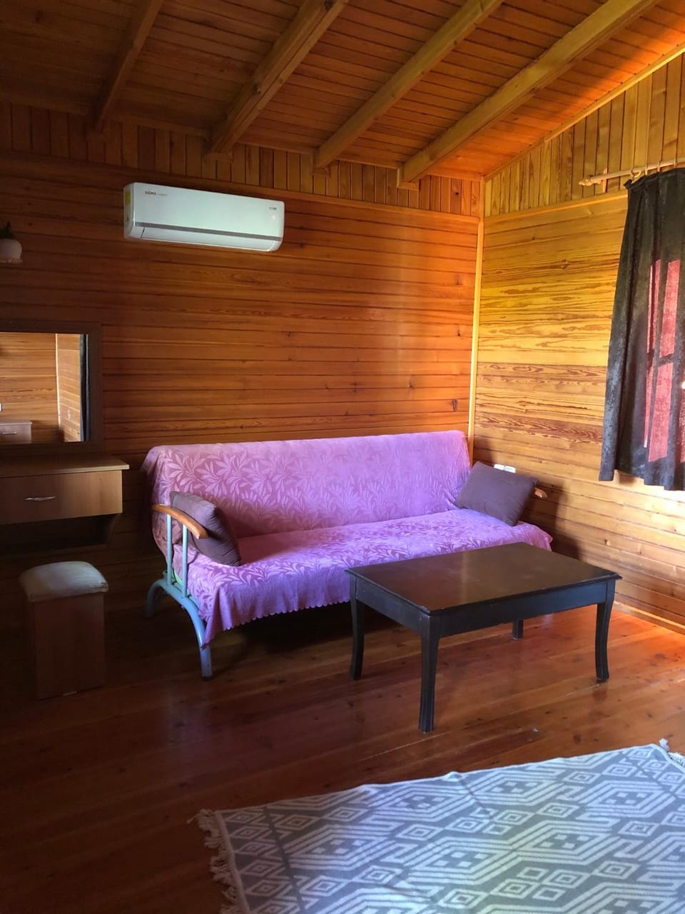 Photo of the whole room