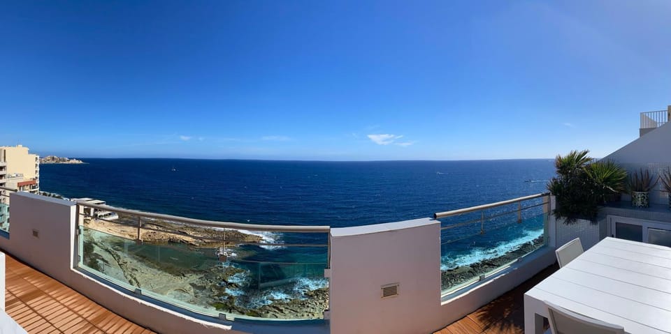 Nearby landmark, Natural landscape, Balcony/Terrace, Sea view