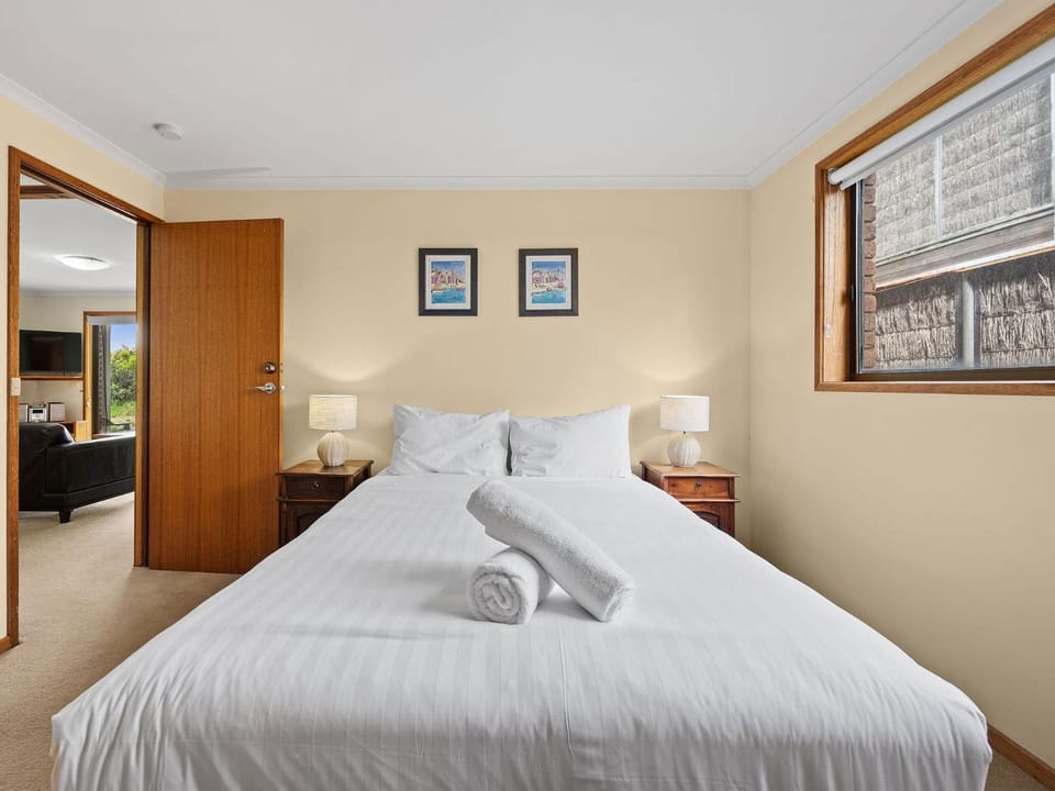 Waters Edge Apartment in Port Fairy