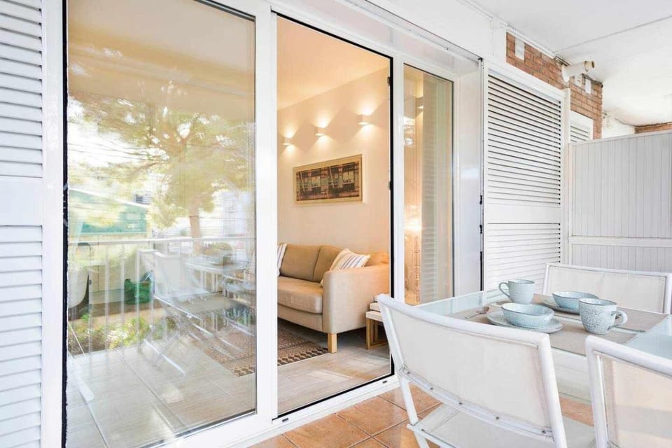 SITGES BLANCSUBUR · Soleado y Moderno Apartment in Sitges