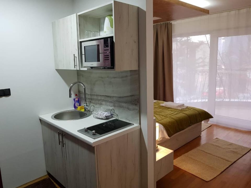 Bed, Coffee/tea facilities, Kitchen or kitchenette, Photo of the whole room