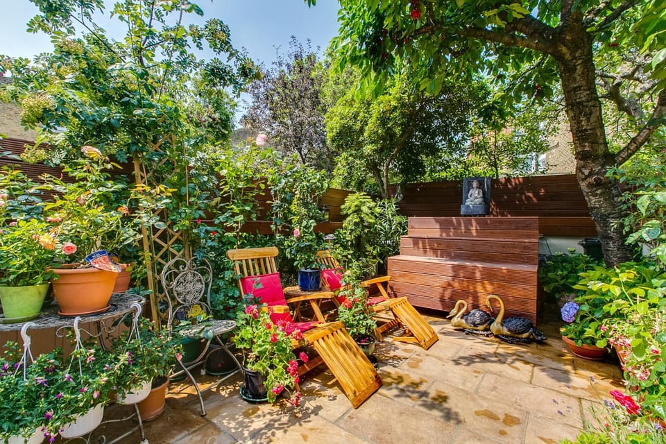 Property building, Patio, Garden