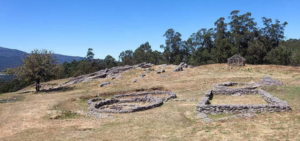 Nearby landmark, Neighbourhood, Natural landscape