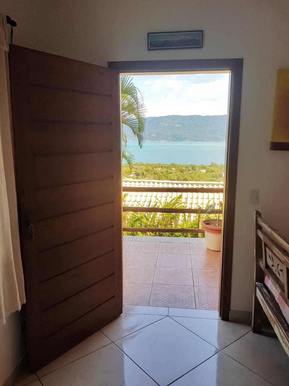 Facade/entrance, Sea view
