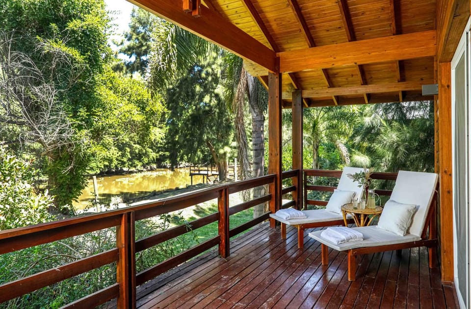 Balcony/Terrace, River view