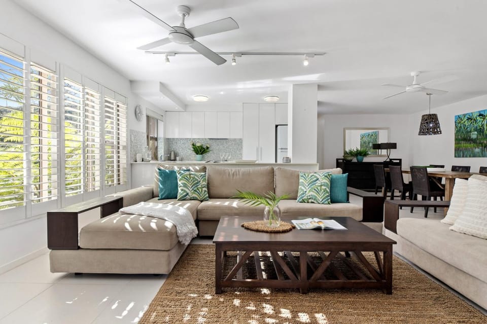 Alderly 9 3BR, Near Little Cove Beach Apartment in Noosa Heads