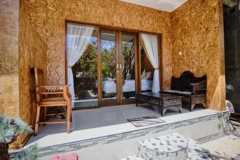 Patio, Seating area