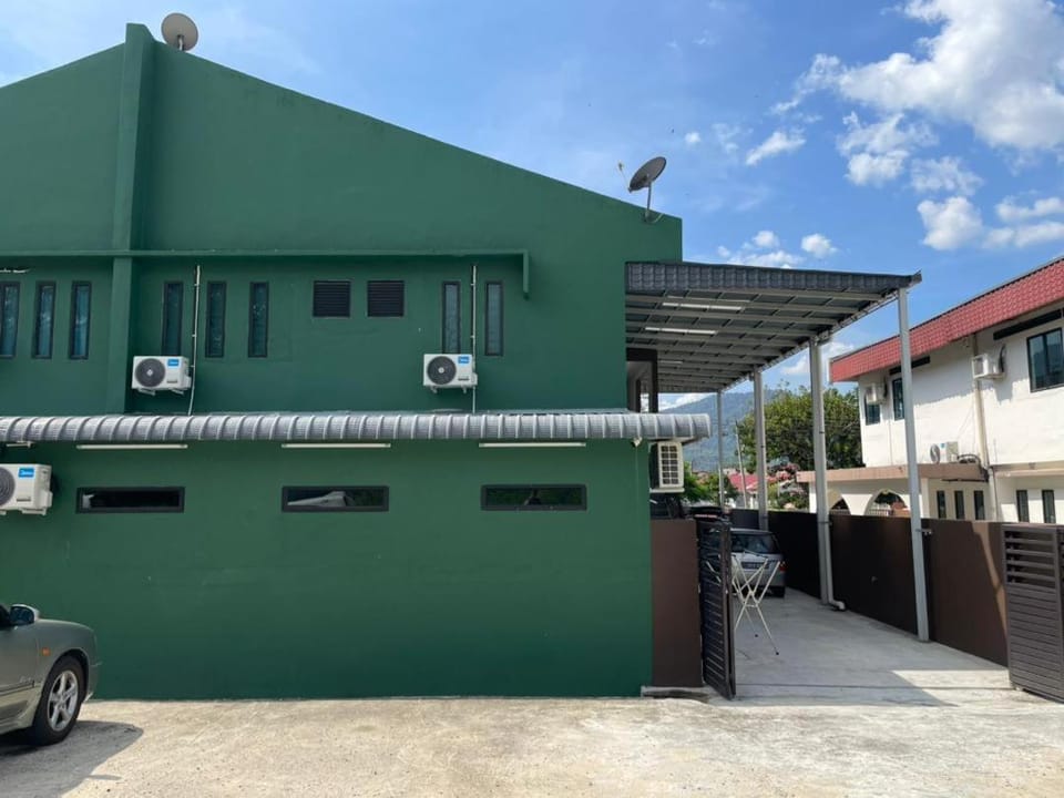 Property building, Parking