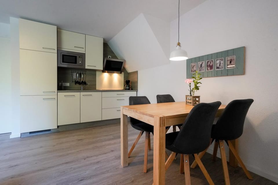 Kitchen or kitchenette, Living room, Dining area, microwave, stove, kitchen
