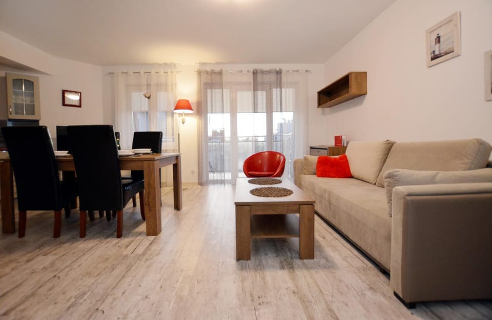 Apartament przy Latarni Morskiej Apartment in West Pomeranian Voivodeship, Poland