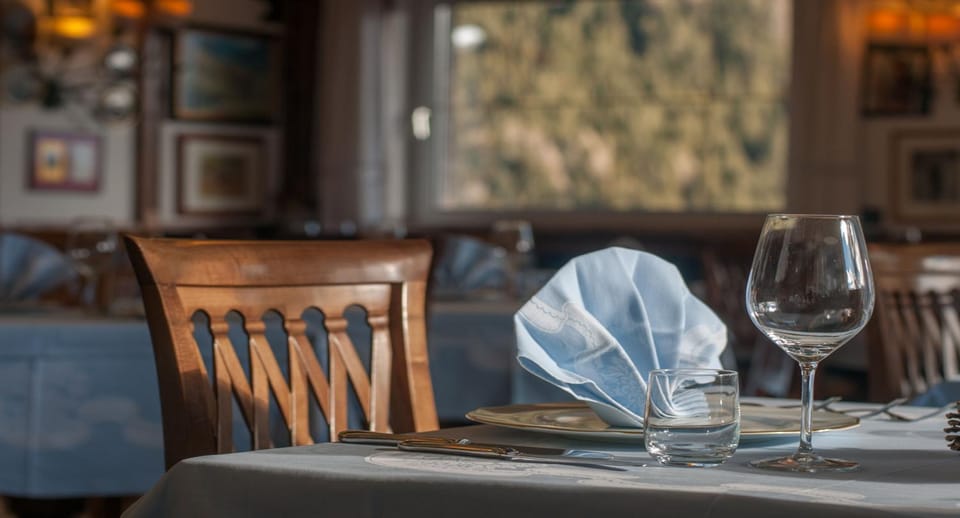 Restaurant/places to eat, Food and drinks, Drinks