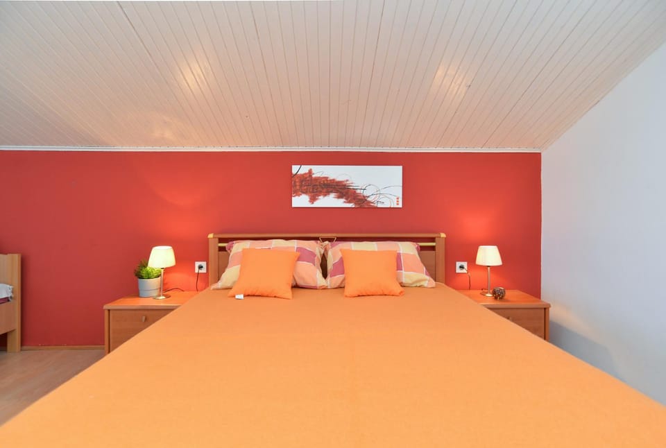 House 1012 House in Fažana