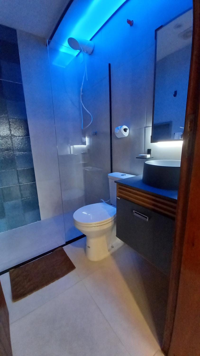 Shower, Toilet, Bathroom