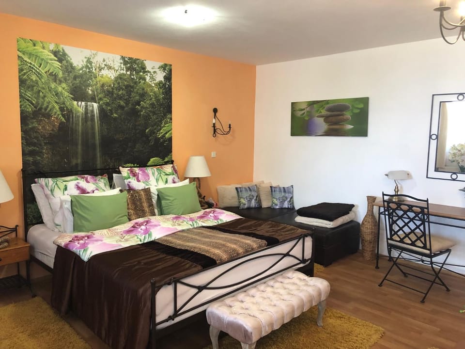 Bed, Bedroom
