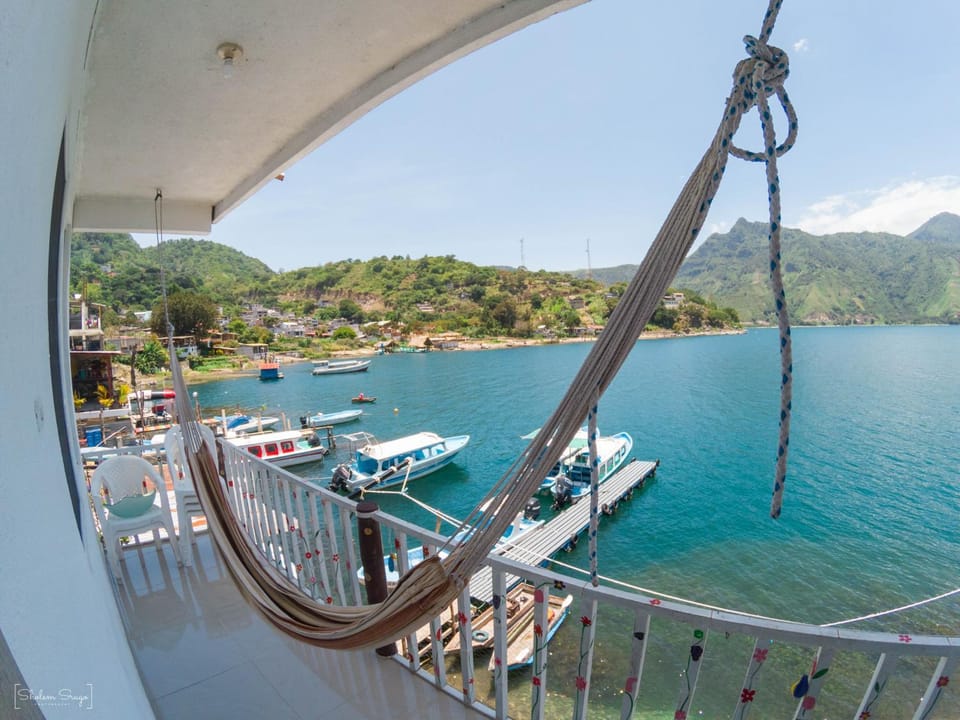 Balcony/Terrace, Lake view