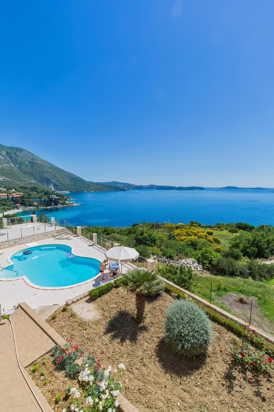 Patio, Balcony/Terrace, Seating area, Pool view, Sea view, Swimming pool, Swimming pool