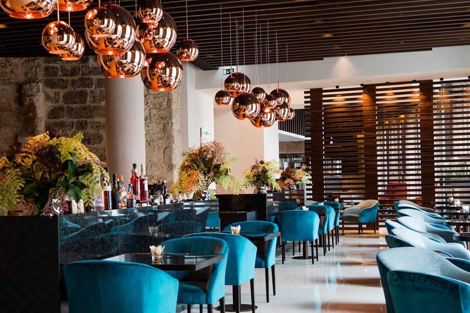 Lounge or bar