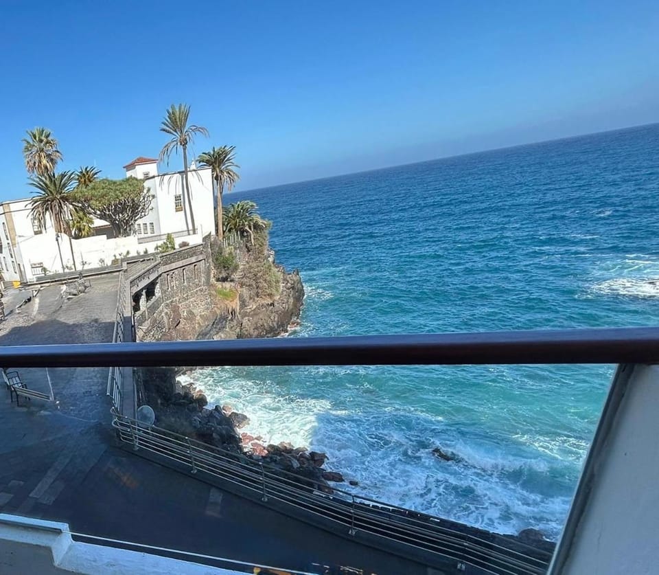 Ocean Views. Flat 3 bedrooms. Apartment in Puerto de la Cruz