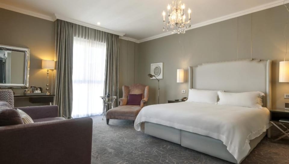 Queen Victoria Hotel by NEWMARK Hotel in Cape Town