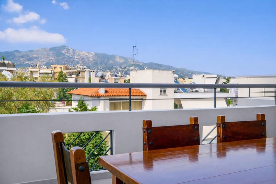 Patio, Day, Natural landscape, View (from property/room), Balcony/Terrace, Living room, Seating area, Dining area, Lake view, Mountain view, River view, Sea view