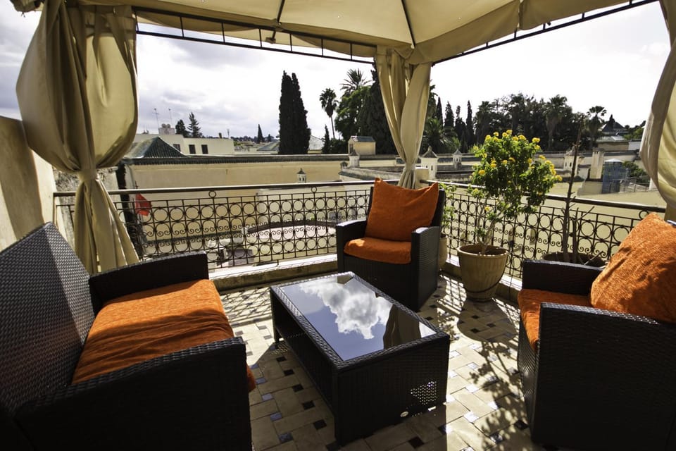 Day, Balcony/Terrace, Breakfast, Continental breakfast, Internal: Not applicable to any particular room