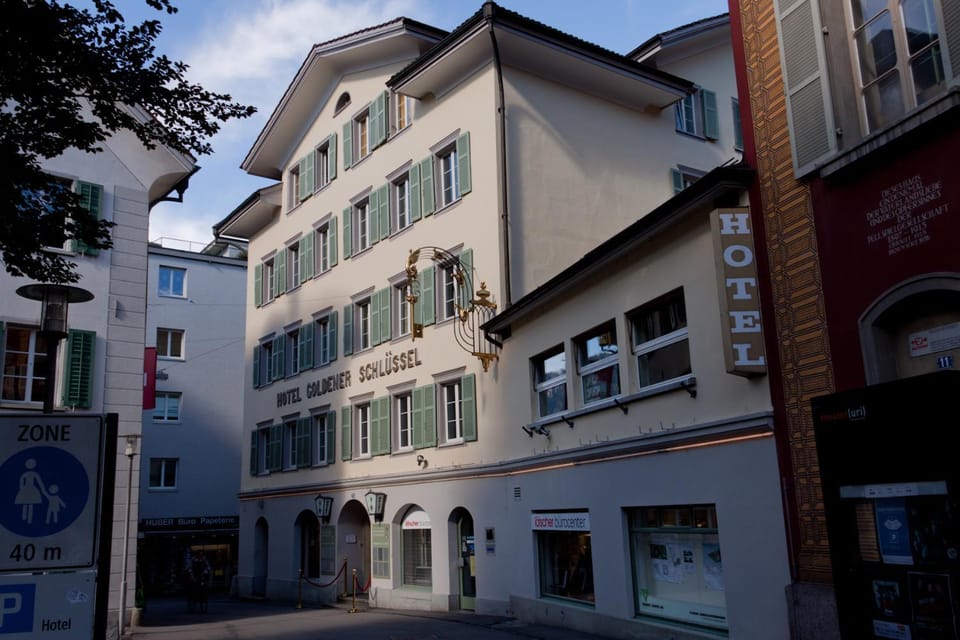 Property building, Day