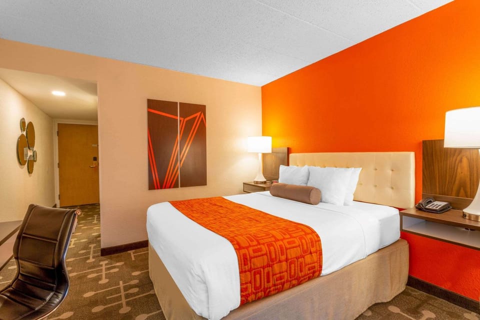 Photo of the whole room, On site