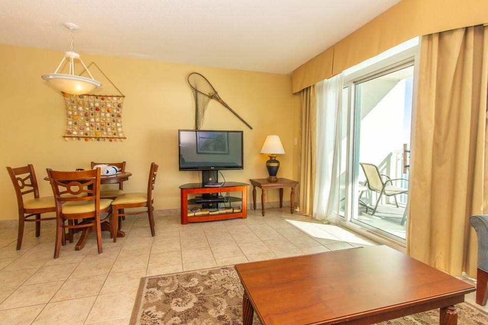 Carolinian 731 House in Myrtle Beach