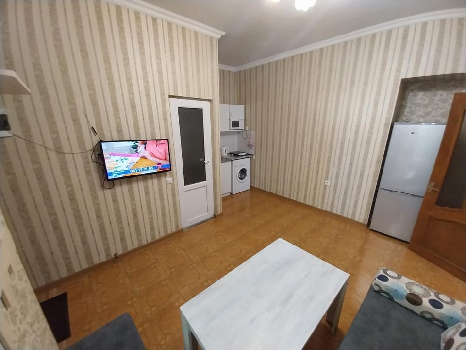 Communal lounge/ TV room, TV and multimedia, Kitchen or kitchenette
