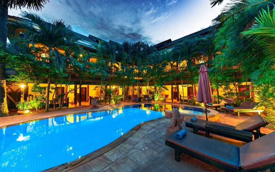 Swimming pool