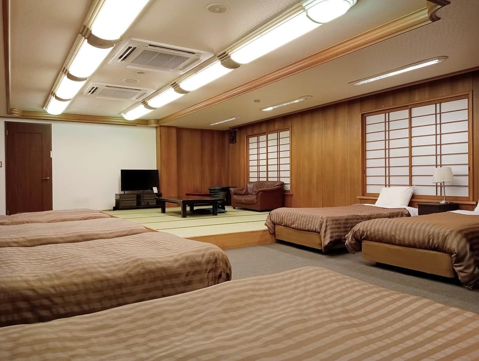 Uomisaki Hotel Ryokan in Shizuoka Prefecture