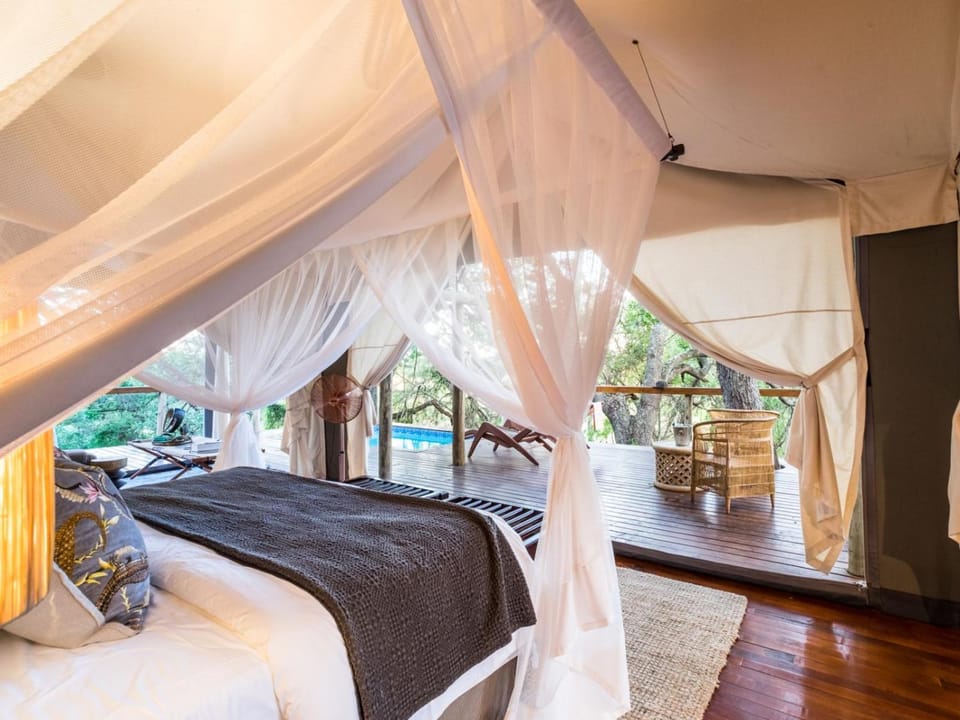 Bed, View (from property/room), Bedroom