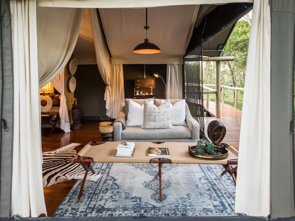Living room, Bedroom