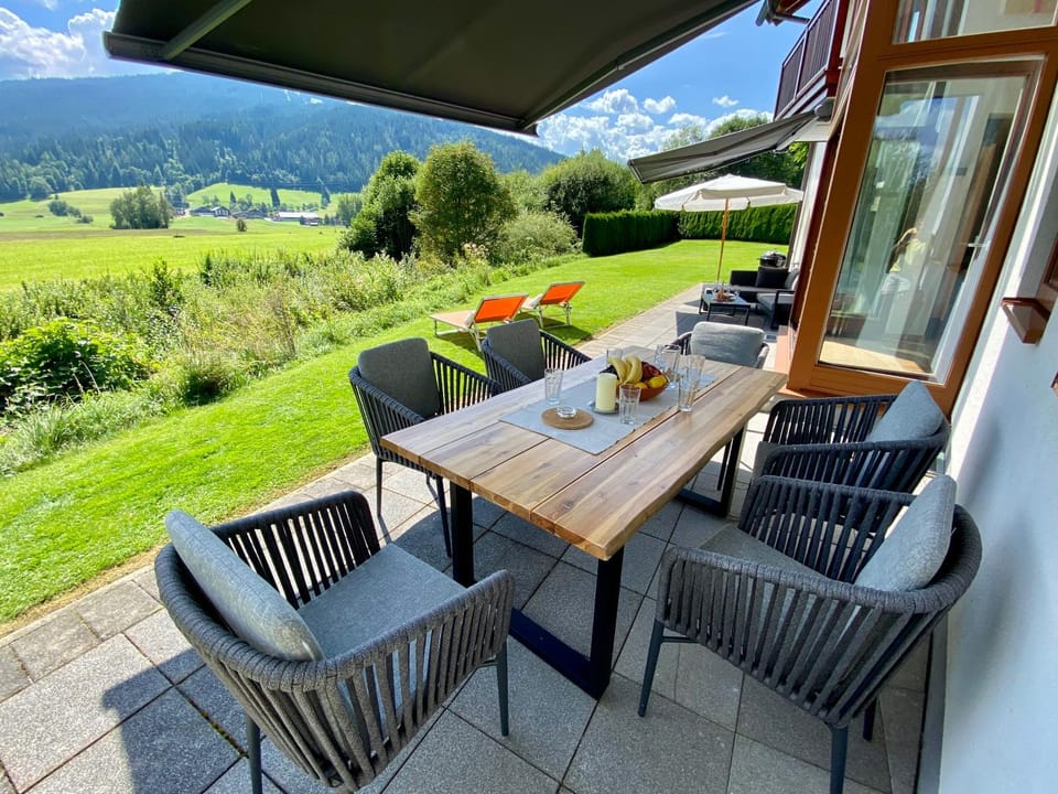 Natural landscape, Garden, View (from property/room), Balcony/Terrace, Garden view, Mountain view