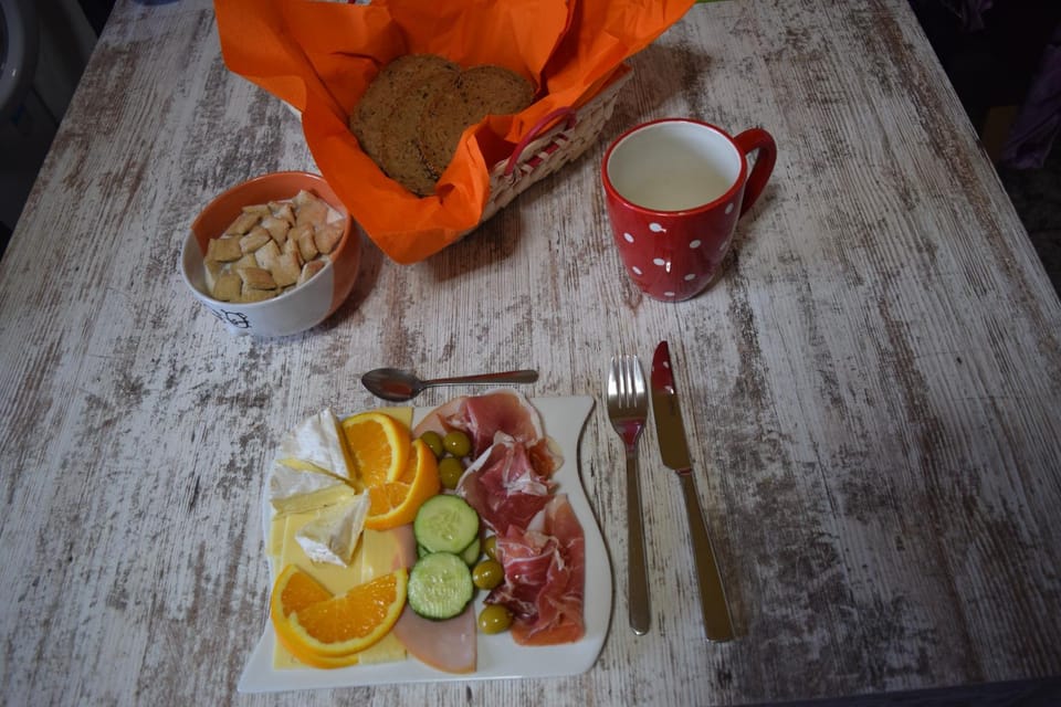 Continental breakfast