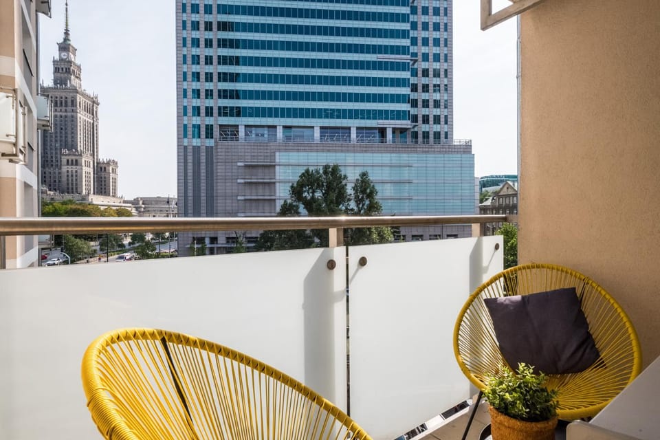 Property building, Balcony/Terrace