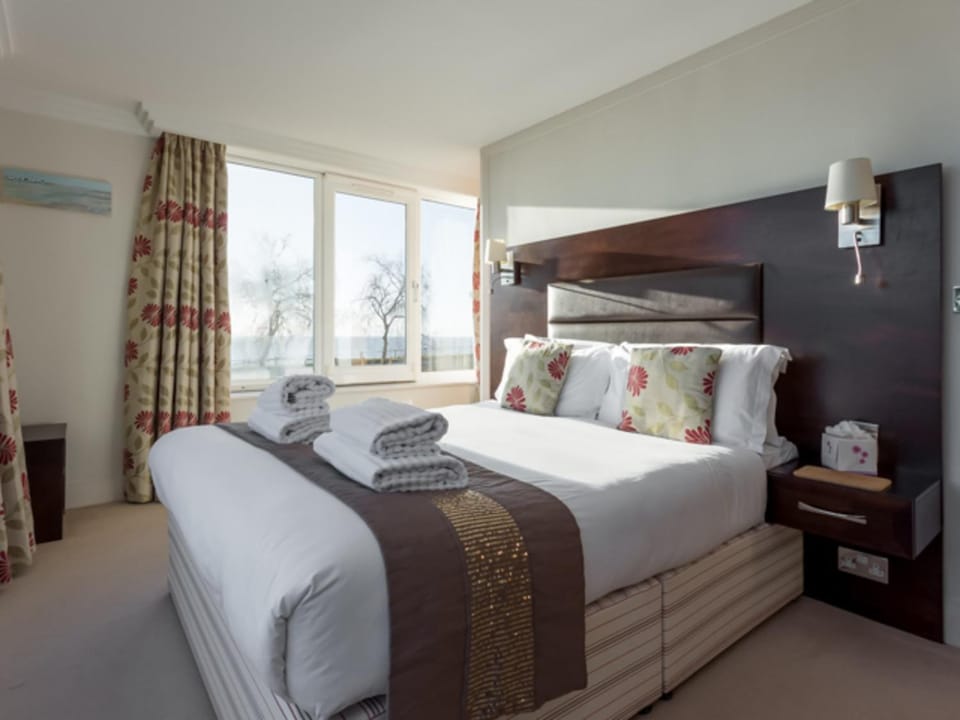 Ospreys - With a balcony and within a short walk of the beach Apartment in Poole
