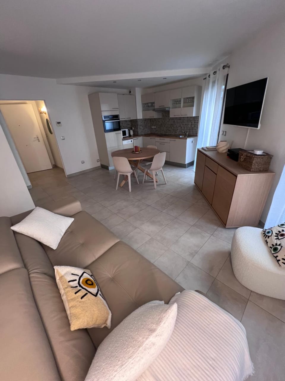 Appartement 1 Chambre - Rue D'Antibes #108 Apartment in Cannes