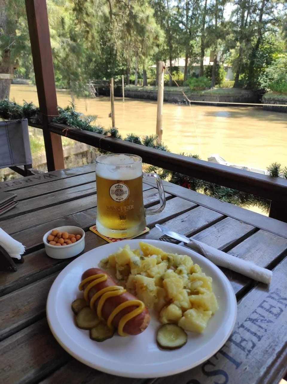 Alpenhaus Bier und Gasthaus Hotel in Buenos Aires Province