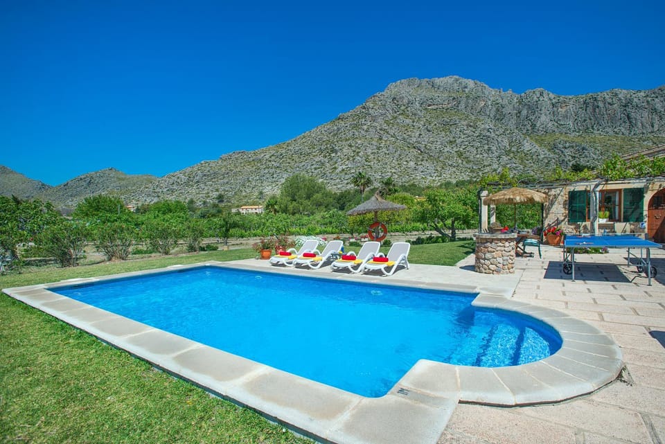 Garden view, Mountain view, Pool view
