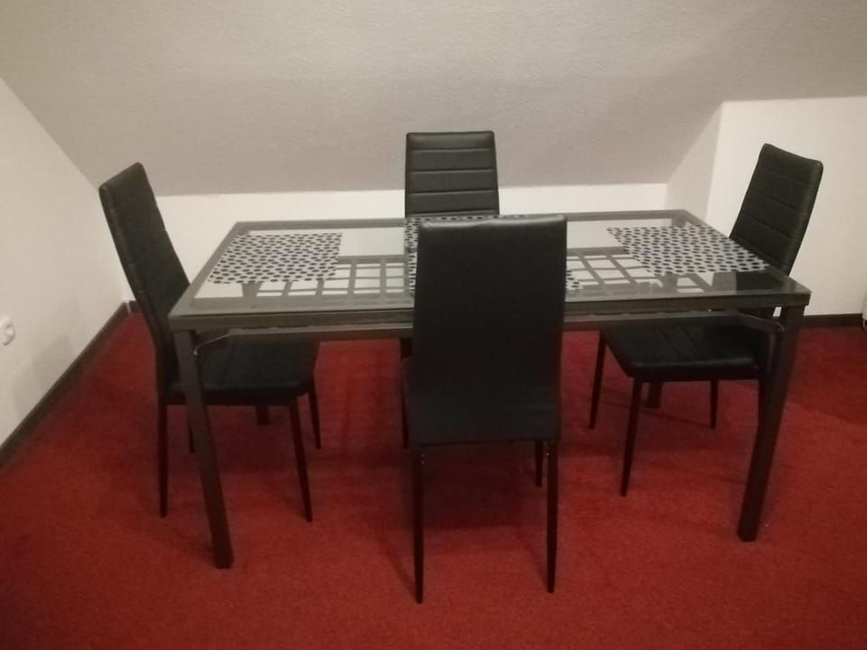 Ferienwohnung in Düsseldorf Hassel Apartment in Dusseldorf