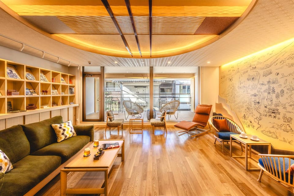 Lounge or bar