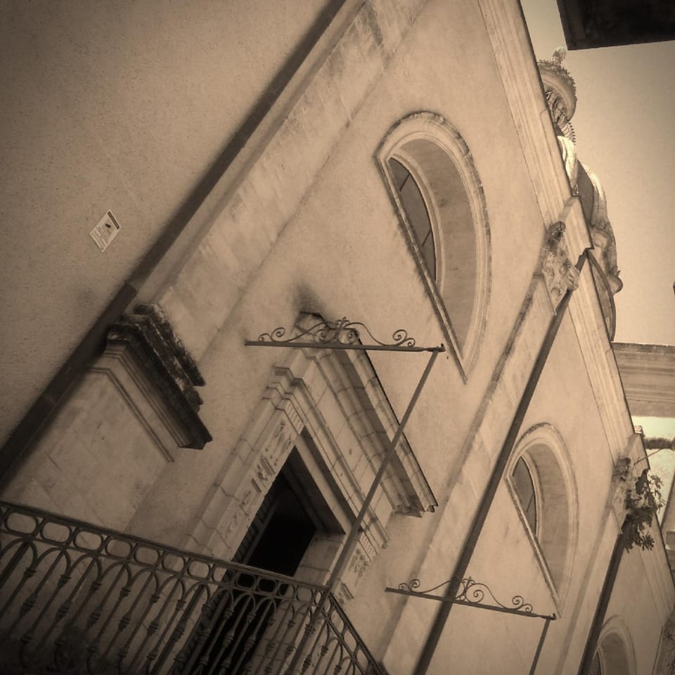 Decorative detail, Landmark view